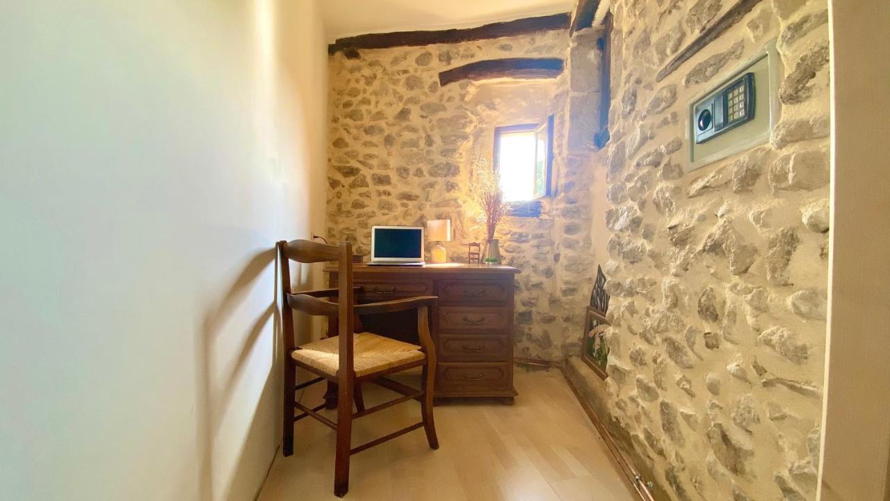 La Joannassiène, maison Ardéchoise de caractère Esterno foto